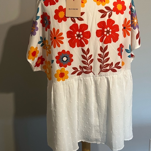 Floral printed dress shirt. - Picture 5 of 8